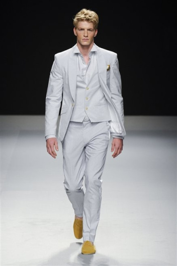 Fotoservizio/SS 2013/MEN/VIVIENNE WESTWOOD/D1/1