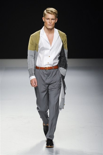 Fotoservizio/SS 2013/MEN/VIVIENNE WESTWOOD/D1/3