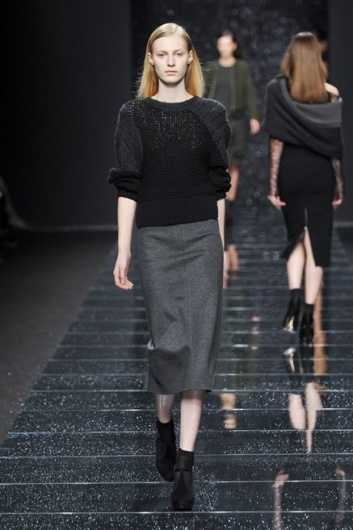 Fotoservizio/FW 2012-2013/WOMEN/ANTEPRIMA/D1/4