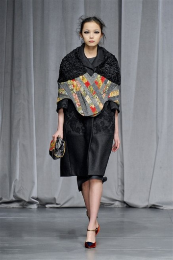 Fotoservizio/FW 2012-2013/WOMEN/ANTONIO MARRAS/D1/32