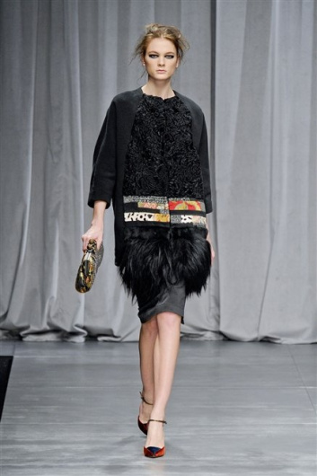 Fotoservizio/FW 2012-2013/WOMEN/ANTONIO MARRAS/D1/33