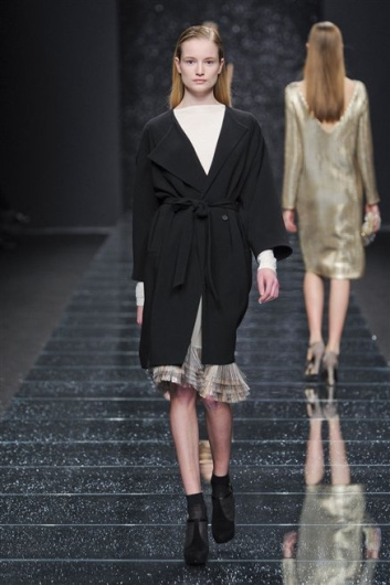 Fotoservizio/FW 2012-2013/WOMEN/ANTEPRIMA/D1/30