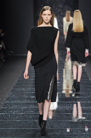 Fotoservizio/FW 2012-2013/WOMEN/ANTEPRIMA/D1/31