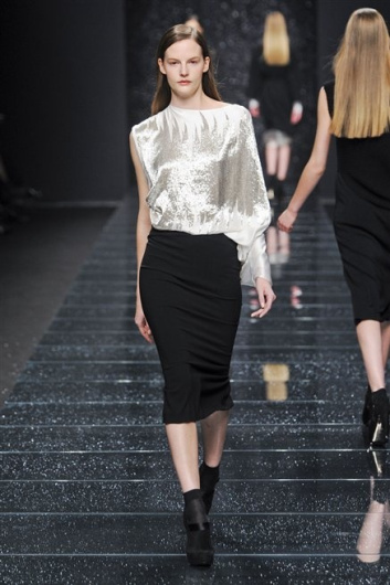 Fotoservizio/FW 2012-2013/WOMEN/ANTEPRIMA/D1/32