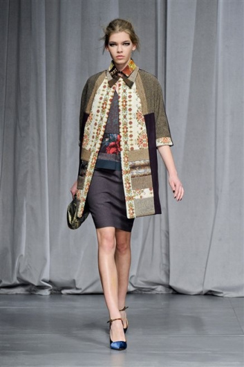 Fotoservizio/FW 2012-2013/WOMEN/ANTONIO MARRAS/D1/11