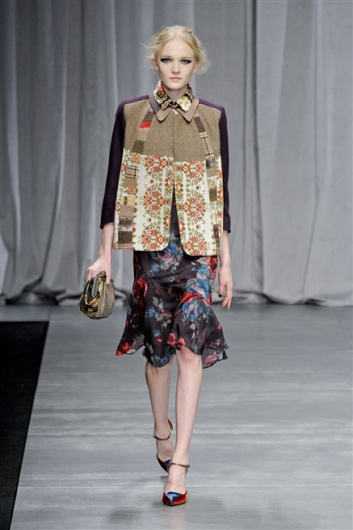 Fotoservizio/FW 2012-2013/WOMEN/ANTONIO MARRAS/D1/12