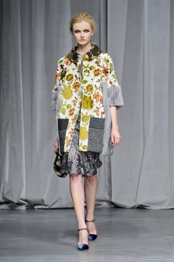 Fotoservizio/FW 2012-2013/WOMEN/ANTONIO MARRAS/D1/13