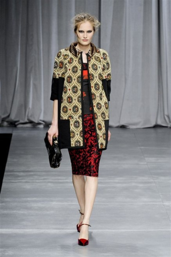 Fotoservizio/FW 2012-2013/WOMEN/ANTONIO MARRAS/D1/22