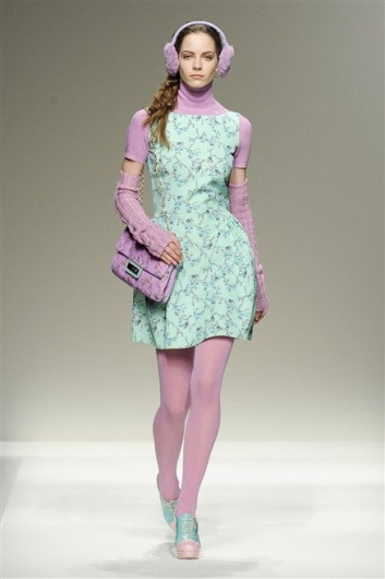 Fotoservizio/FW 2012-2013/WOMEN/BLUGIRL/D1/18