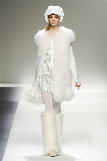 Fotoservizio/FW 2012-2013/WOMEN/BLUGIRL/D1/23