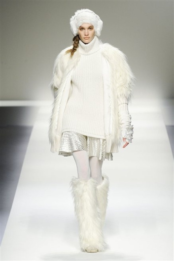 Fotoservizio/FW 2012-2013/WOMEN/BLUGIRL/D1/27