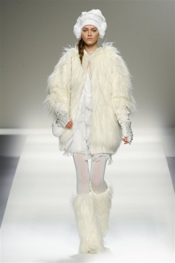 Fotoservizio/FW 2012-2013/WOMEN/BLUGIRL/D1/30