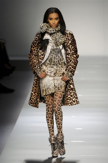 Fotoservizio/FW 2012-2013/WOMEN/BLUMARINE/D1/23