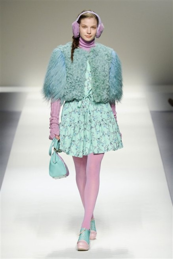 Fotoservizio/FW 2012-2013/WOMEN/BLUGIRL/D1/10