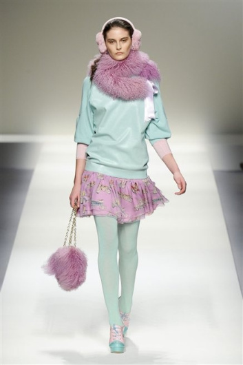 Fotoservizio/FW 2012-2013/WOMEN/BLUGIRL/D1/15