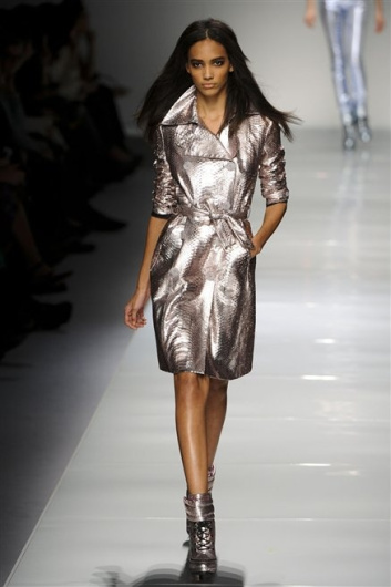 Fotoservizio/FW 2012-2013/WOMEN/BLUMARINE/D1/34
