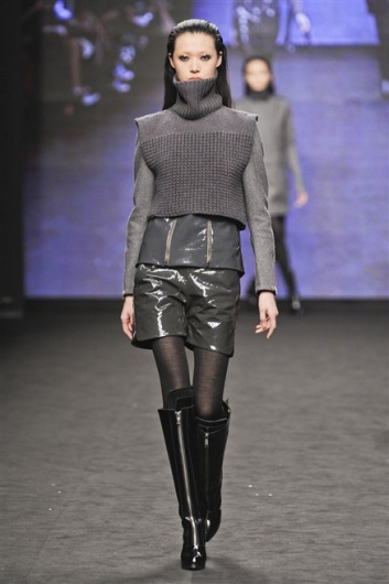 Fotoservizio/FW 2012-2013/WOMEN/C'N'C COSTUME NATIONAL/D1/7