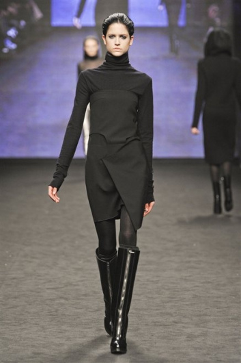 Fotoservizio/FW 2012-2013/WOMEN/C'N'C COSTUME NATIONAL/D1/22