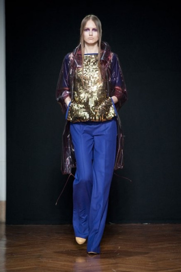 Fotoservizio/FW 2012-2013/WOMEN/CRISTIANO BURANI/D1/11