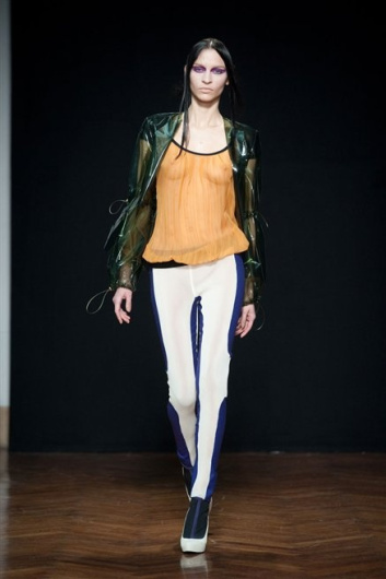 Fotoservizio/FW 2012-2013/WOMEN/CRISTIANO BURANI/D1/12