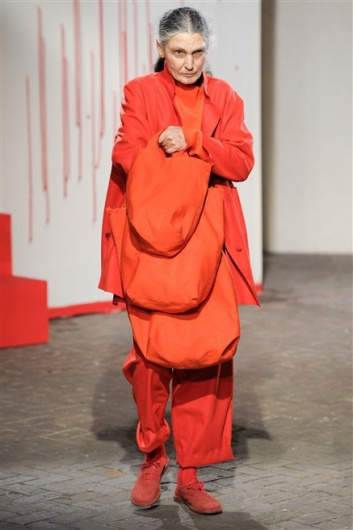Fotoservizio/FW 2012-2013/WOMEN/DANIELA GREGIS/D1/25