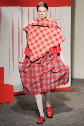 Fotoservizio/FW 2012-2013/WOMEN/DANIELA GREGIS/D1/31