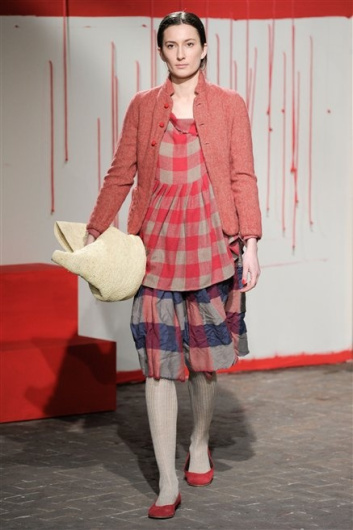 Fotoservizio/FW 2012-2013/WOMEN/DANIELA GREGIS/D1/34