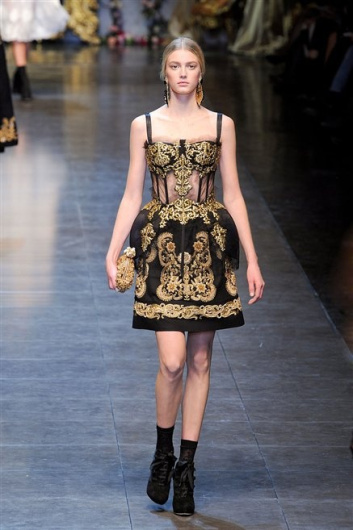 Fotoservizio/FW 2012-2013/WOMEN/DOLCE & GABBANA/D1/5
