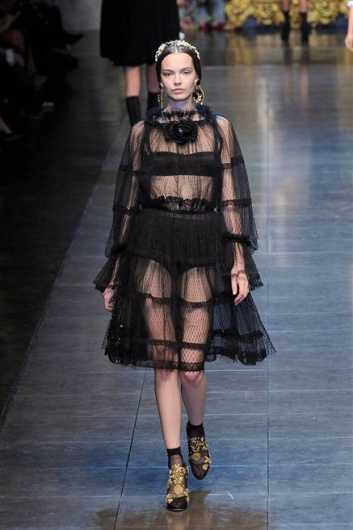 Fotoservizio/FW 2012-2013/WOMEN/DOLCE & GABBANA/D1/20
