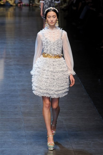 Fotoservizio/FW 2012-2013/WOMEN/DOLCE & GABBANA/D1/24