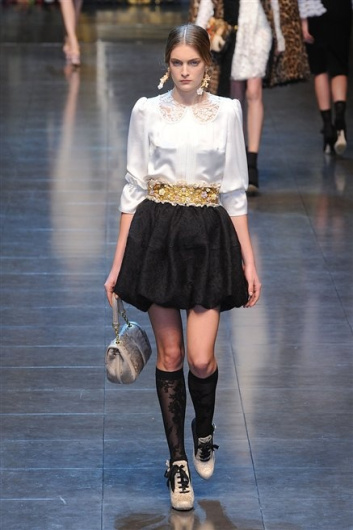 Fotoservizio/FW 2012-2013/WOMEN/DOLCE & GABBANA/D1/26