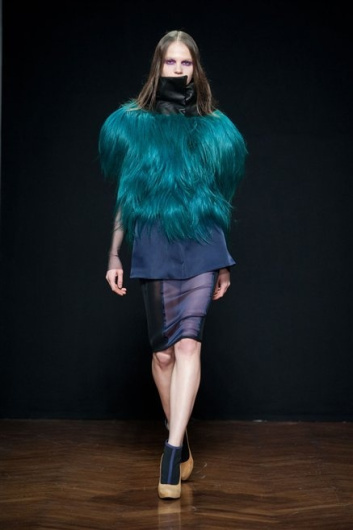 Fotoservizio/FW 2012-2013/WOMEN/CRISTIANO BURANI/D1/23