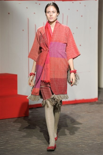 Fotoservizio/FW 2012-2013/WOMEN/DANIELA GREGIS/D1/9