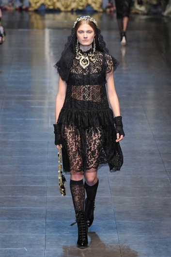 Fotoservizio/FW 2012-2013/WOMEN/DOLCE & GABBANA/D1/71