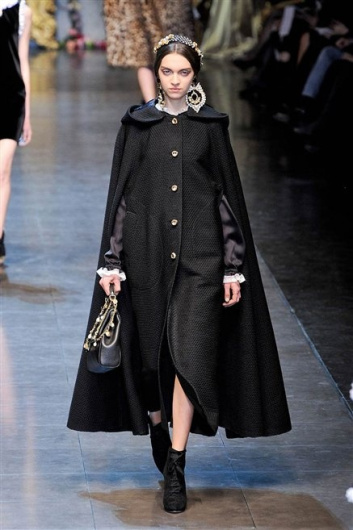 Fotoservizio/FW 2012-2013/WOMEN/DOLCE & GABBANA/D1/30