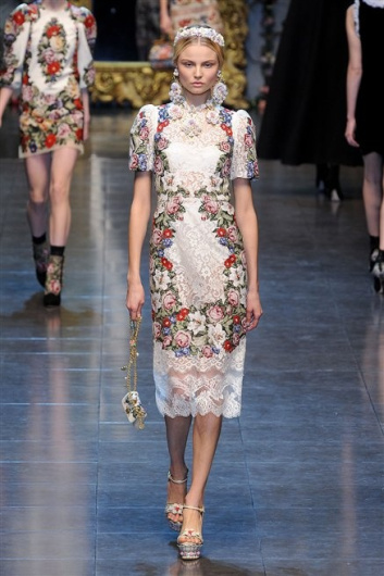 Fotoservizio/FW 2012-2013/WOMEN/DOLCE & GABBANA/D1/34