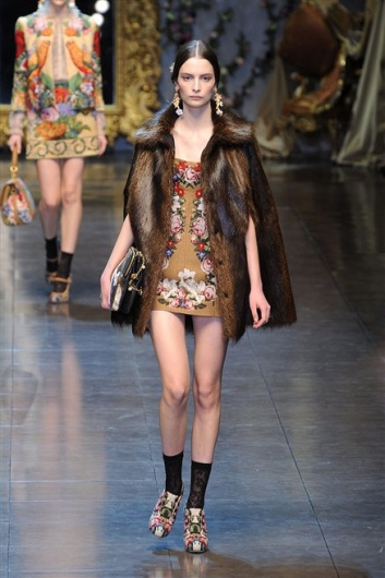 Fotoservizio/FW 2012-2013/WOMEN/DOLCE & GABBANA/D1/39