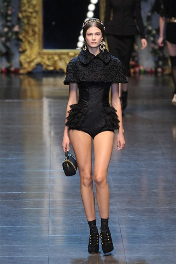 Fotoservizio/FW 2012-2013/WOMEN/DOLCE & GABBANA/D1/53