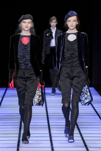 Fotoservizio/FW 2012-2013/WOMEN/EMPORIO ARMANI/D1/24