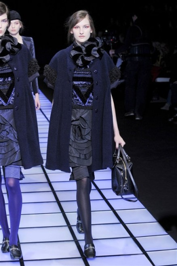 Fotoservizio/FW 2012-2013/WOMEN/EMPORIO ARMANI/D1/28