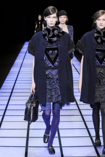 Fotoservizio/FW 2012-2013/WOMEN/EMPORIO ARMANI/D1/29