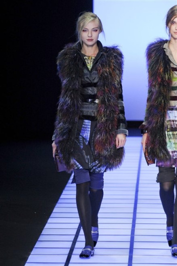 Fotoservizio/FW 2012-2013/WOMEN/EMPORIO ARMANI/D1/39