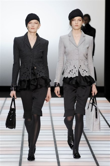 Fotoservizio/FW 2012-2013/WOMEN/EMPORIO ARMANI/D1/2