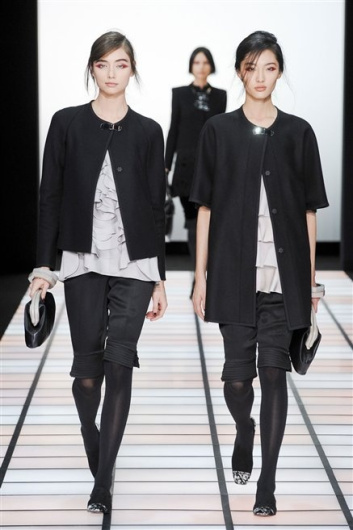 Fotoservizio/FW 2012-2013/WOMEN/EMPORIO ARMANI/D1/9