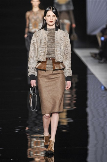 Fotoservizio/FW 2012-2013/WOMEN/ETRO/D1/2