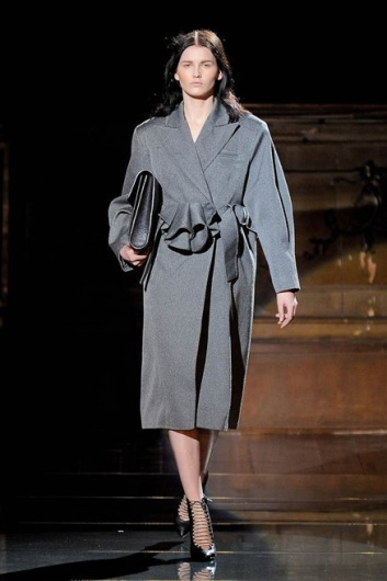 Fotoservizio/FW 2012-2013/WOMEN/FRANCESCO SCOGNAMIGLIO/D1/2
