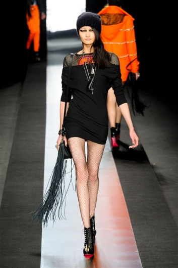Fotoservizio/FW 2012-2013/WOMEN/FRANKIE MORELLO/D1/8