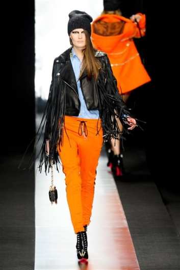 Fotoservizio/FW 2012-2013/WOMEN/FRANKIE MORELLO/D1/9