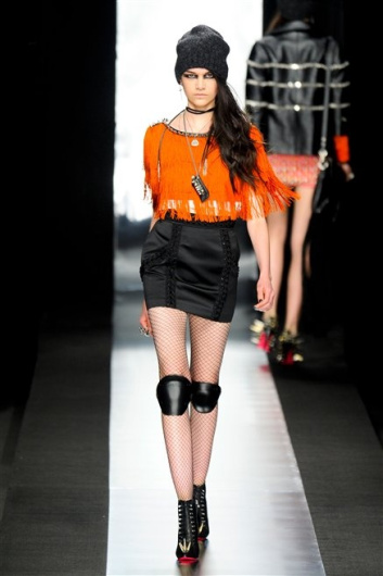 Fotoservizio/FW 2012-2013/WOMEN/FRANKIE MORELLO/D1/12
