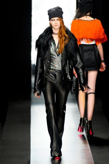 Fotoservizio/FW 2012-2013/WOMEN/FRANKIE MORELLO/D1/14